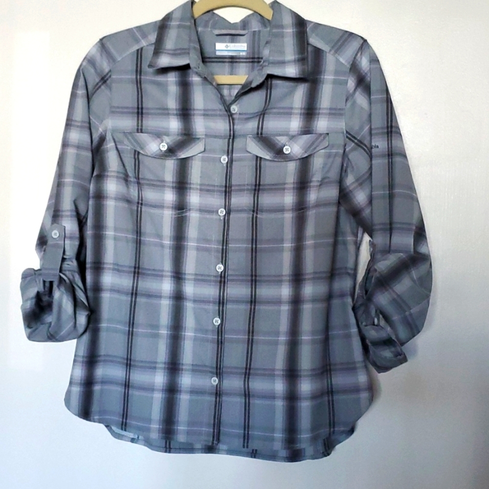 Columbia button down med long sleeve top